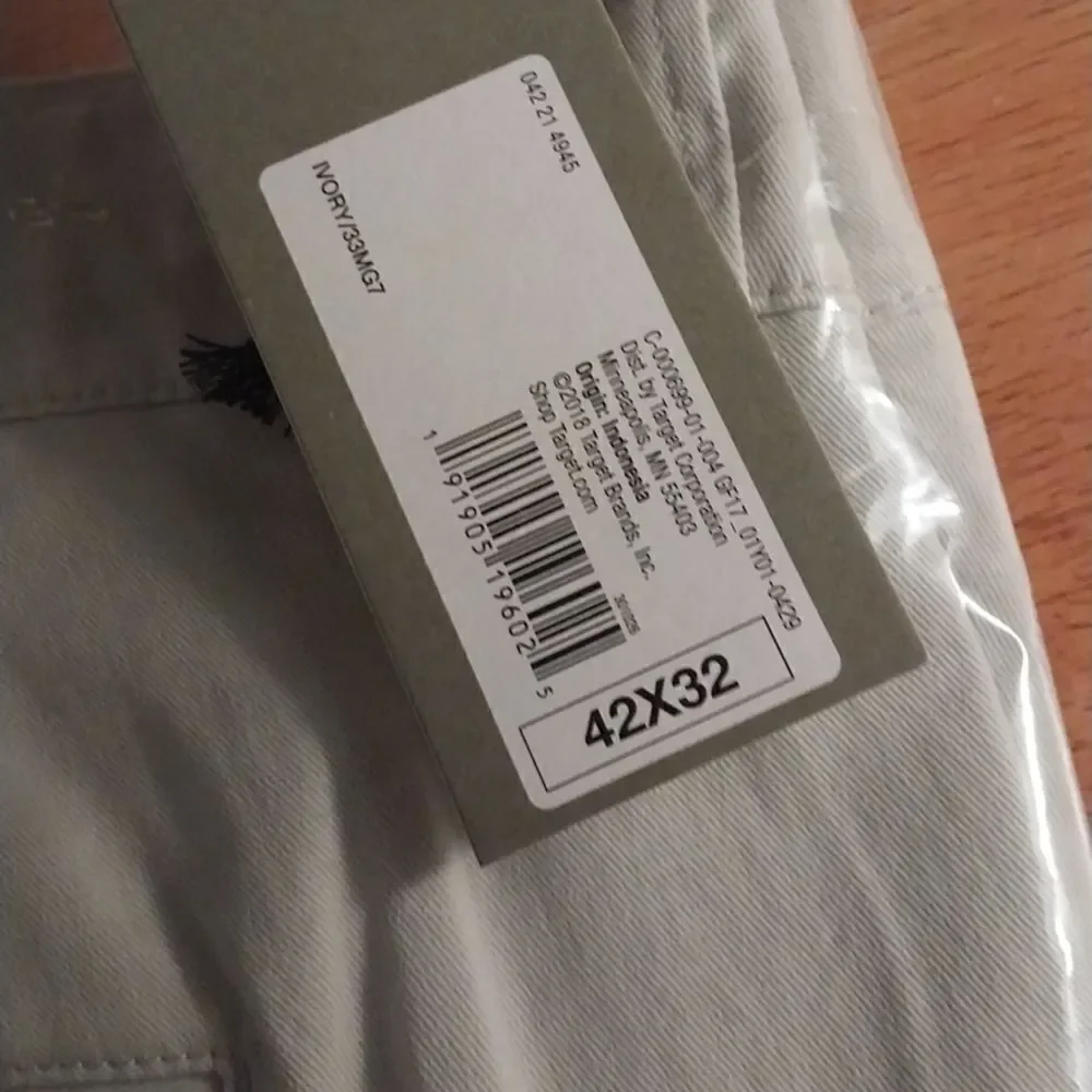Goodfellow &Co Men's Slim Fit Tech Chino Pants NWT Size 42X32